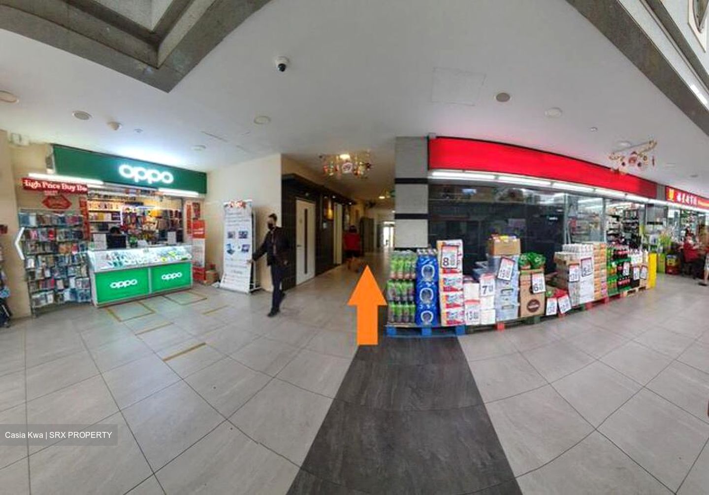 Elias Mall (D18), Retail #557183241